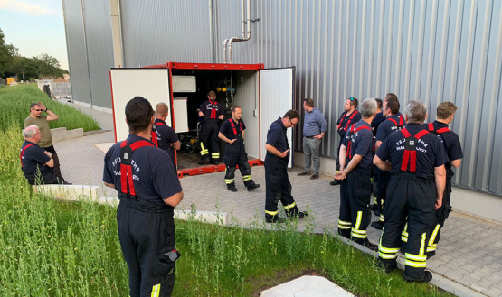 Sicherheit geht vor: Freiwillige Feuerwehr aus Wallenhorst zu Besuch